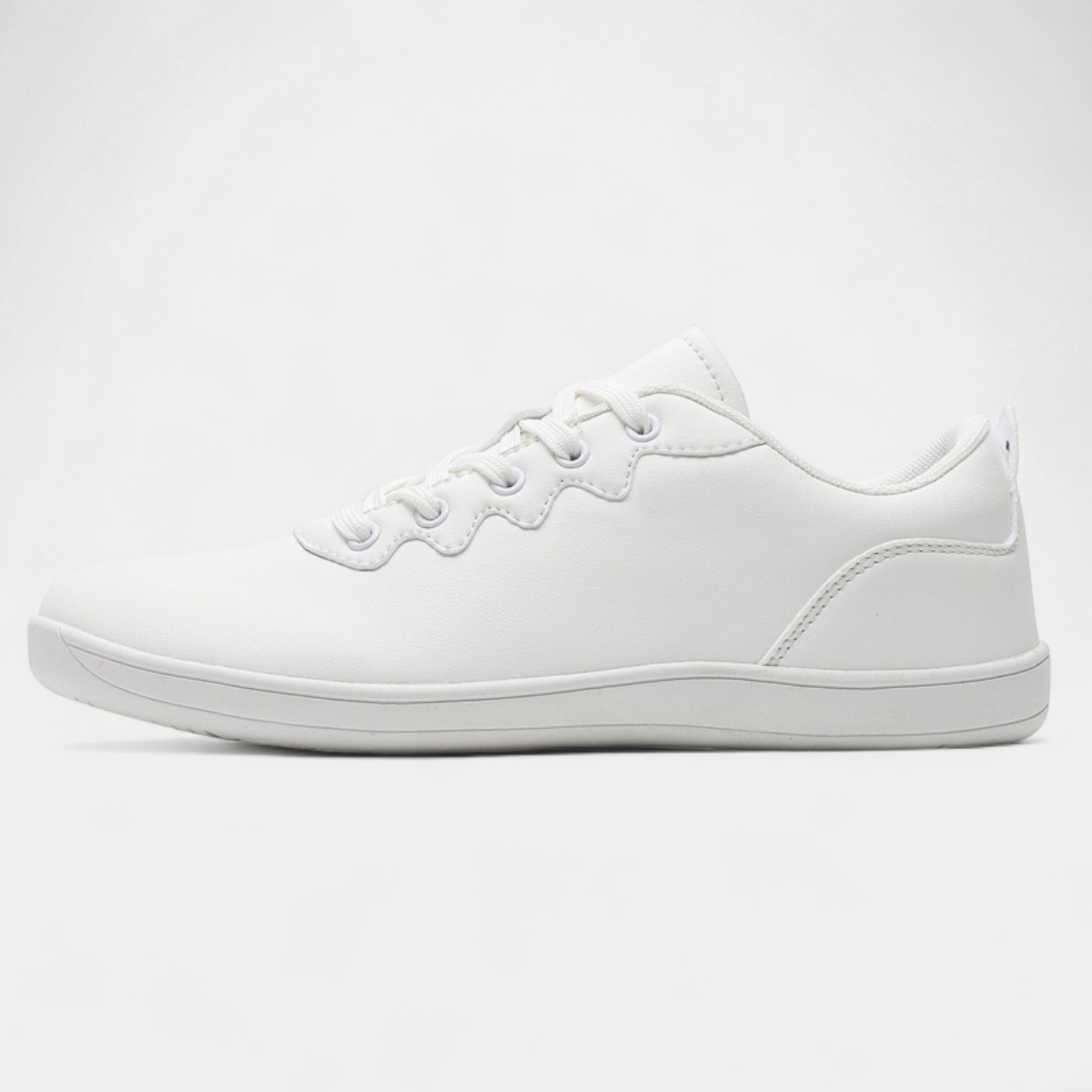 Chaussures basses homme – Design minimaliste à bout large