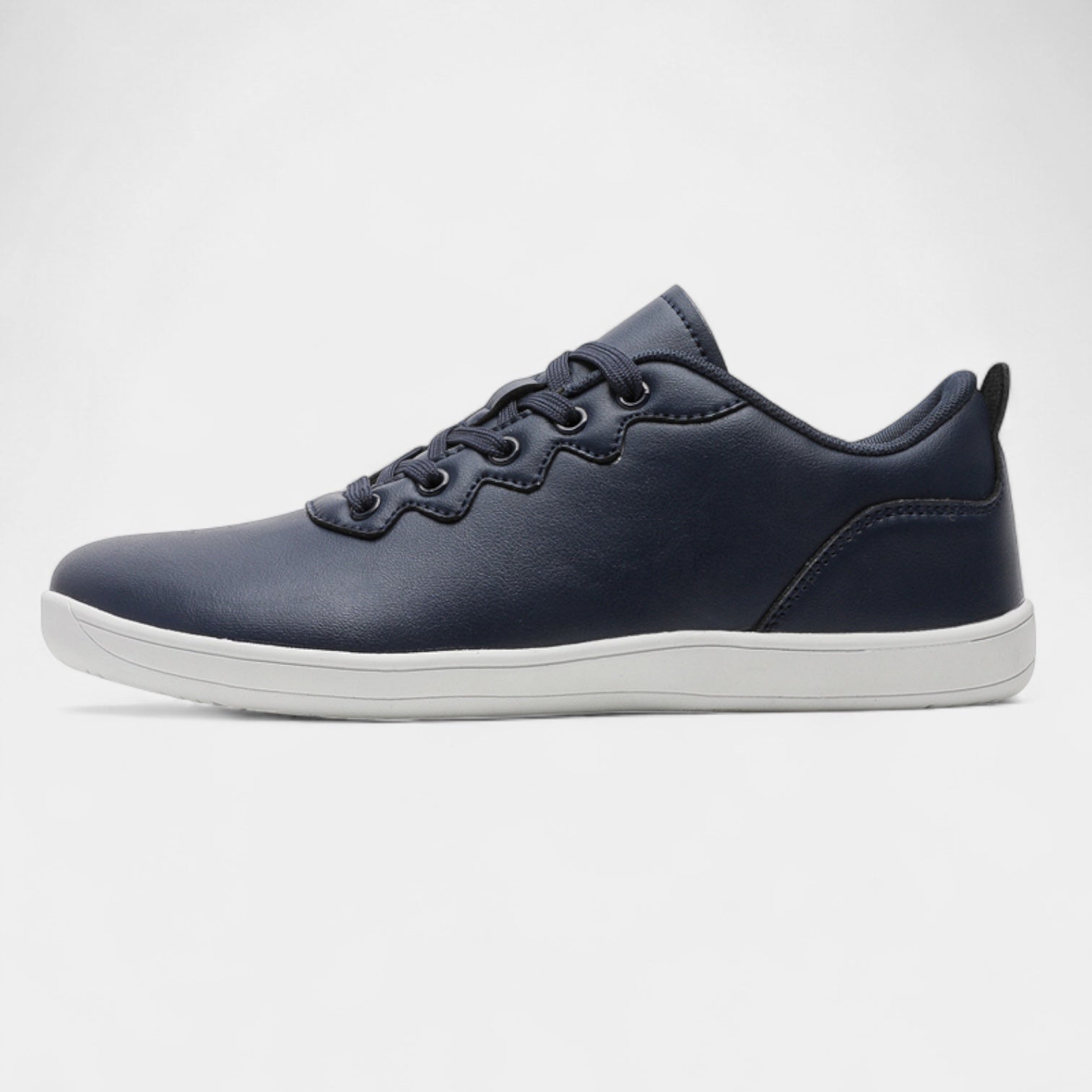 Chaussures basses homme – Design minimaliste à bout large