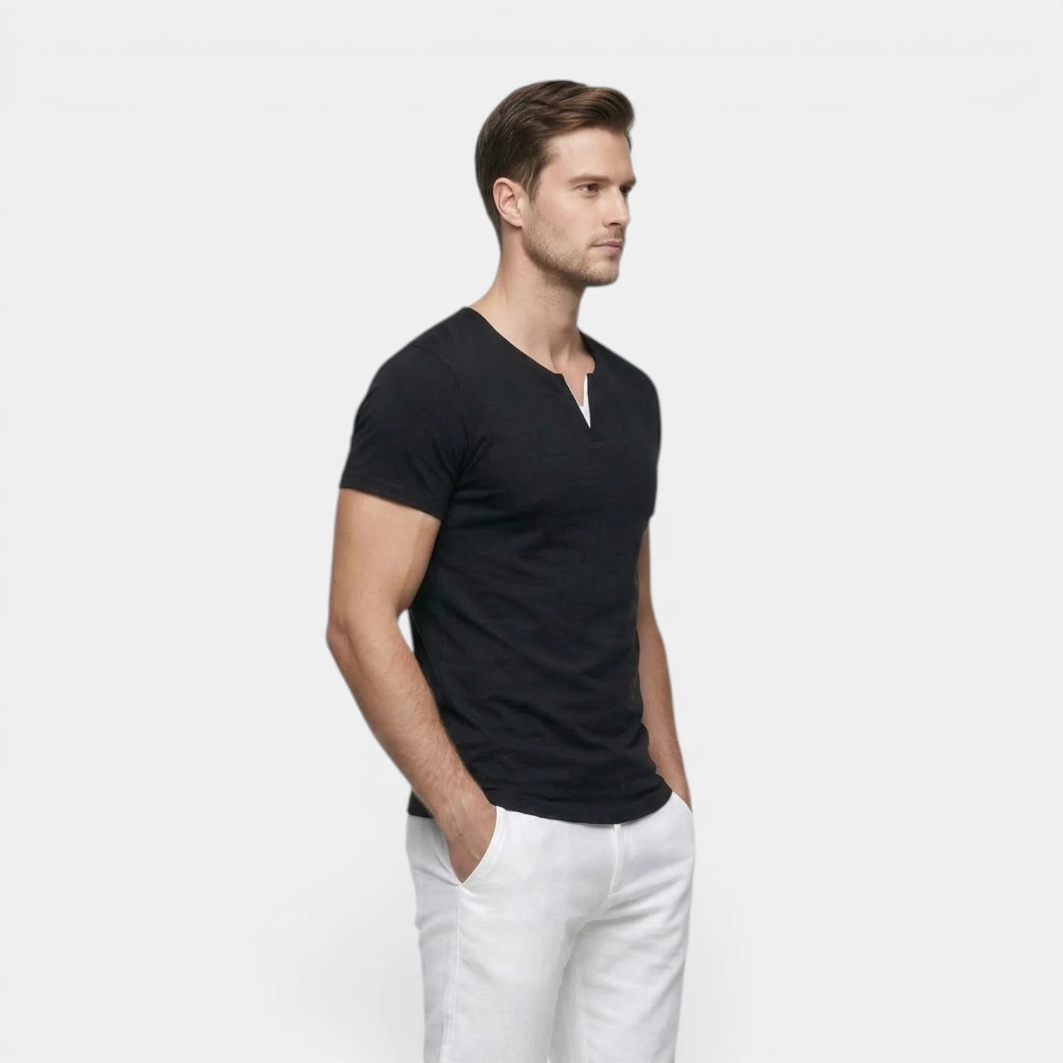 T-Shirt Homme Manches Courtes Col V Encoche Coupe Ajustée