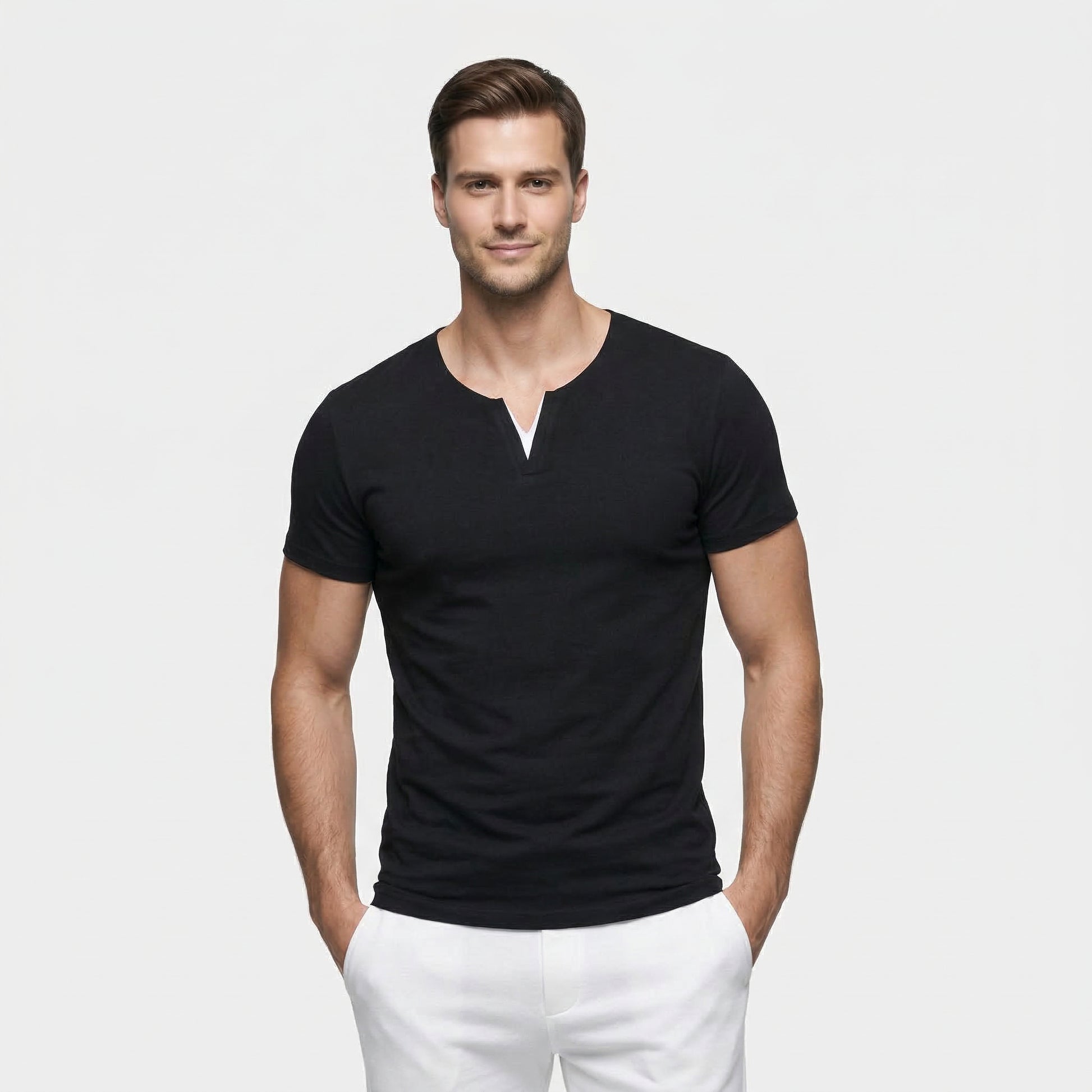 T-Shirt Homme Manches Courtes Col V Encoche Coupe Ajustée