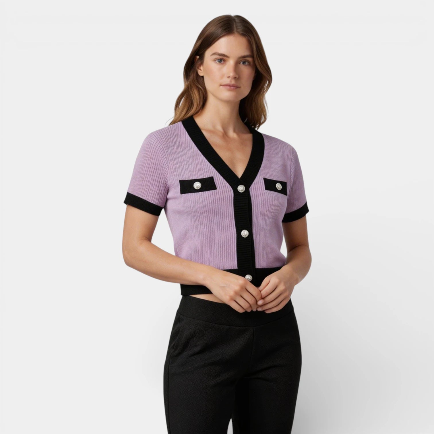 Cardigan Femme Maille Côtelée Manches Courtes – Bordures Contrastées