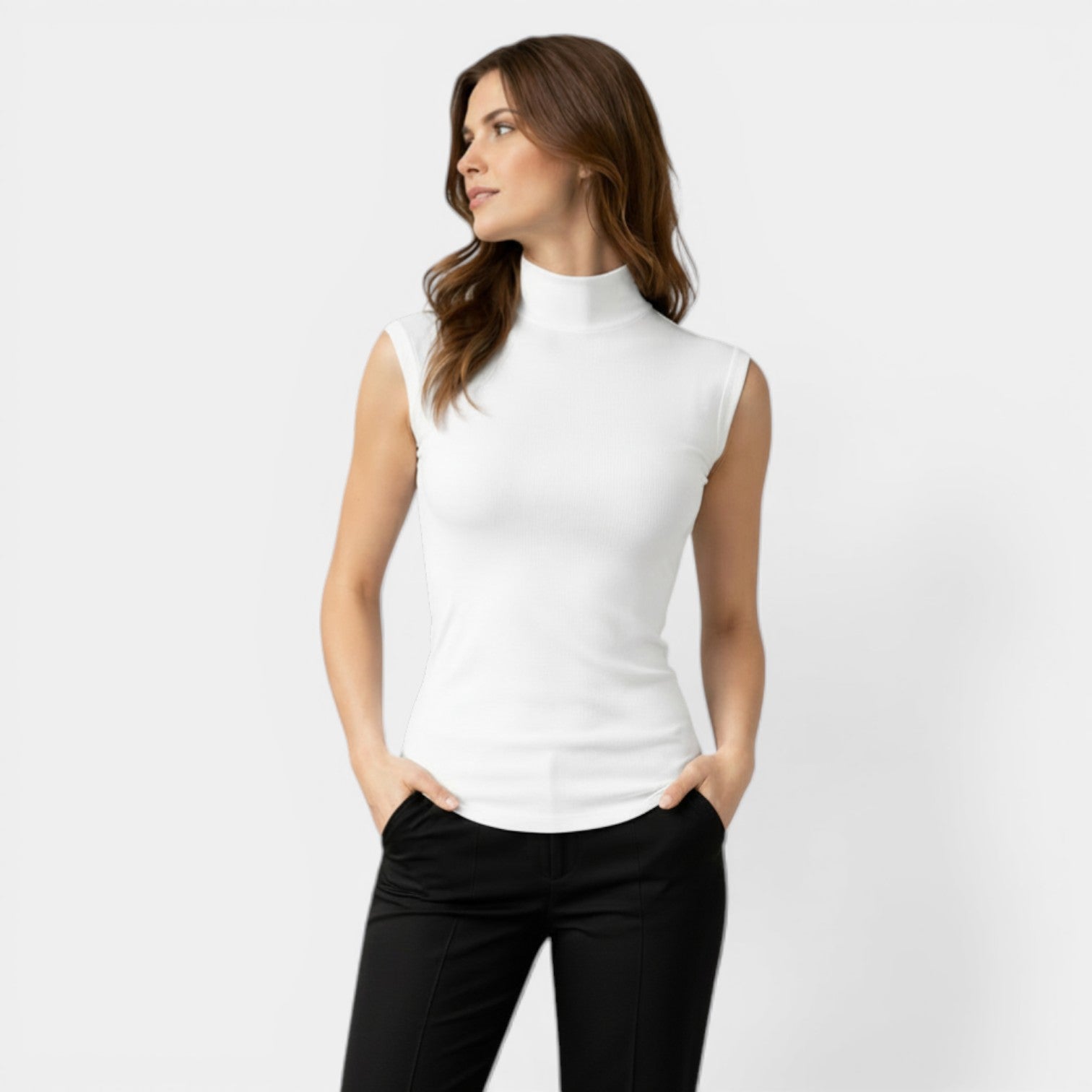 Top Femme Maille Côtelée Col Montant – Manches Courtes Coupe Ajustée