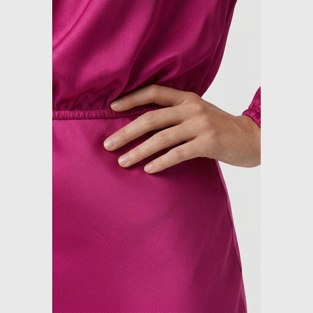 Robe Midi Col Montant Coupe Ajustée pour Femme