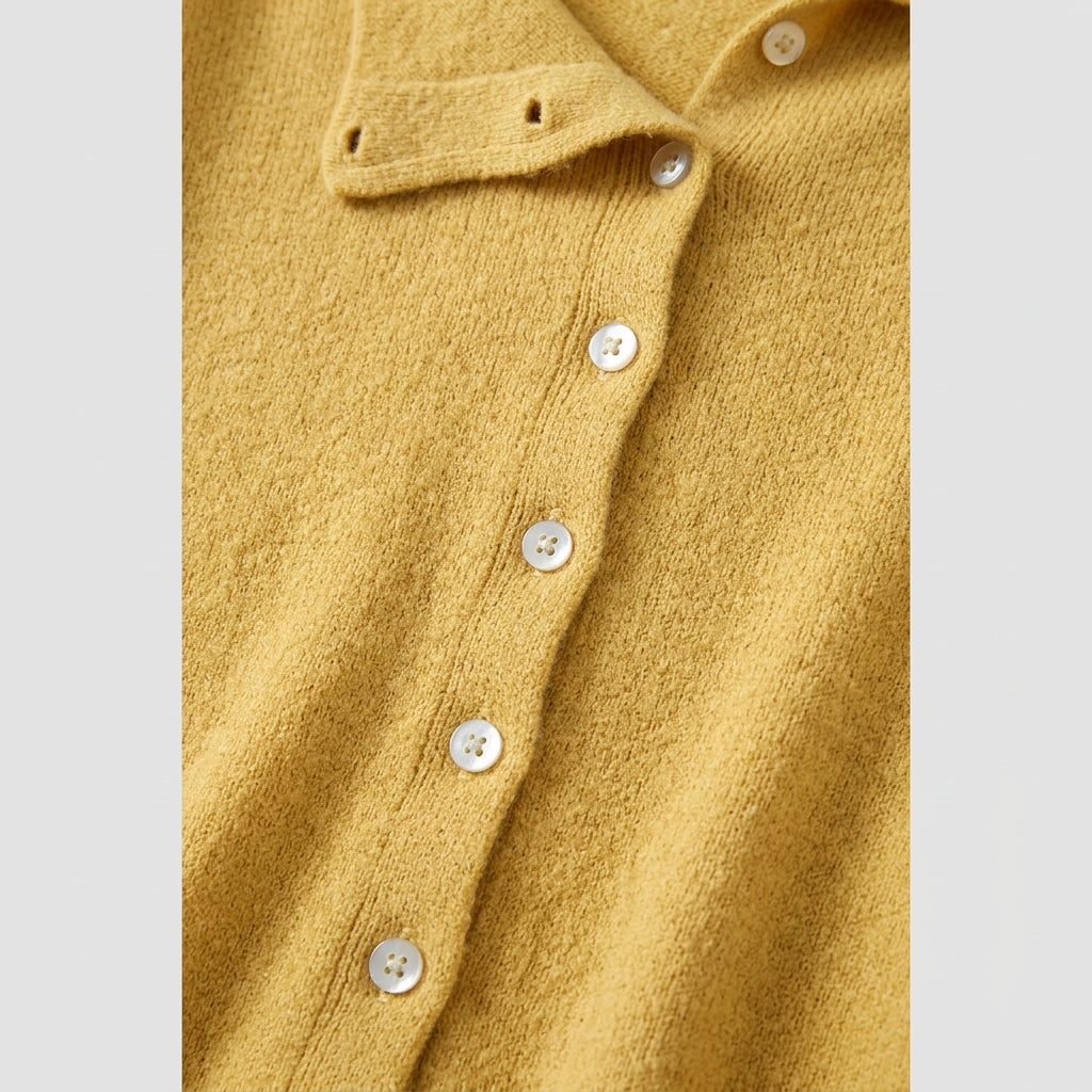 Pull Col V Boutonné Maille Fine pour Femme
