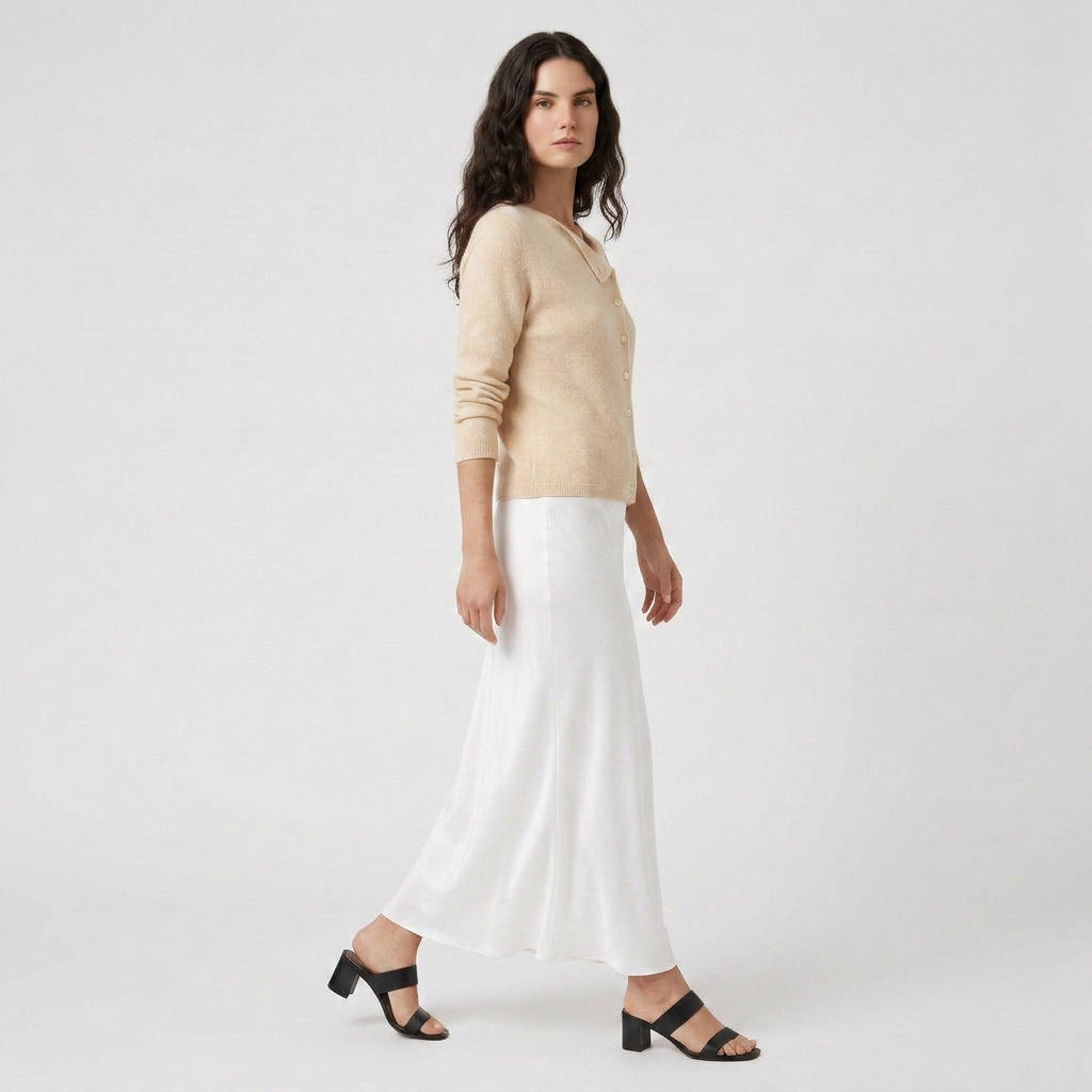 Pull Col V Boutonné Maille Fine pour Femme