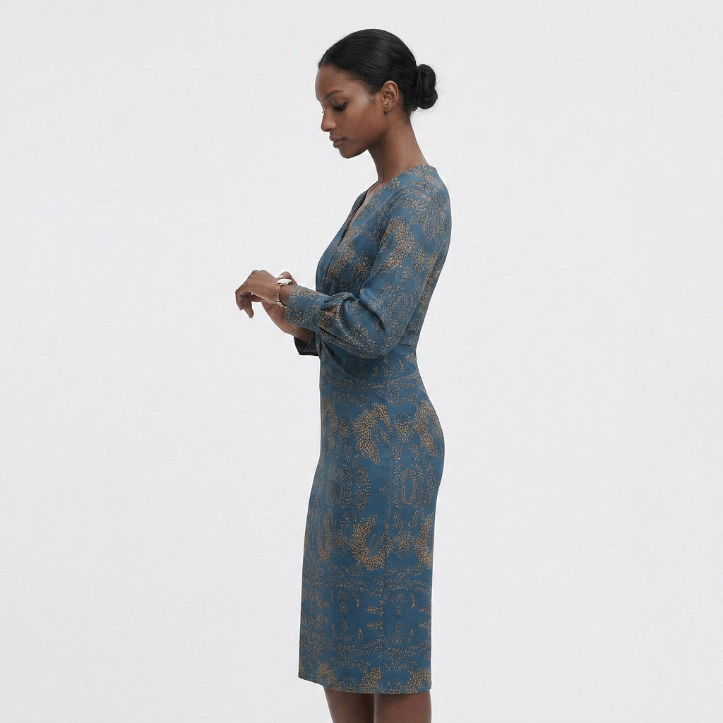 Robe Col V Manches Longues Coupe Ajustée pour Femme