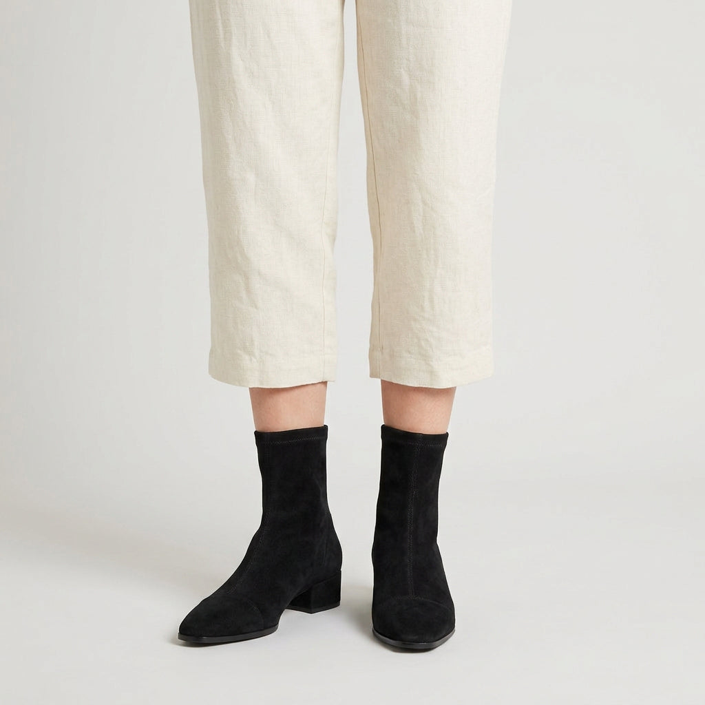 Bottines Ajustées en Daim à Talon Bas pour Femme